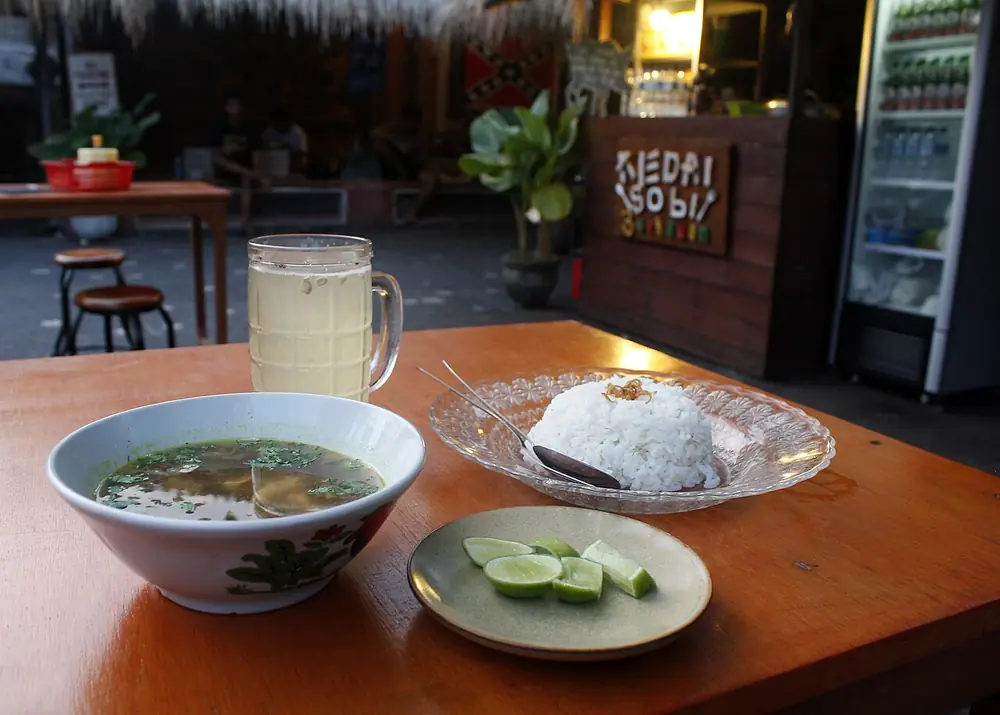 Pasar paling murah buat oleh-oleh — Pasar Seni Sukawati, Kemana aja dari Batuan Sukawati