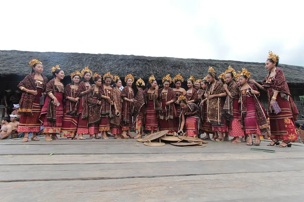 Desa Bali Aga dengan tenun gringsing — Tenganan, Kemana aja dari Jasri
