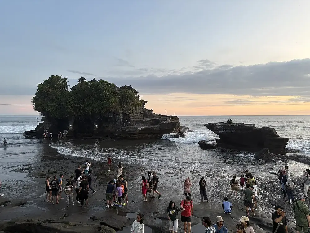 Le coucher de soleil à ne pas rater — Tanah Lot, Où rouler depuis Tabanan